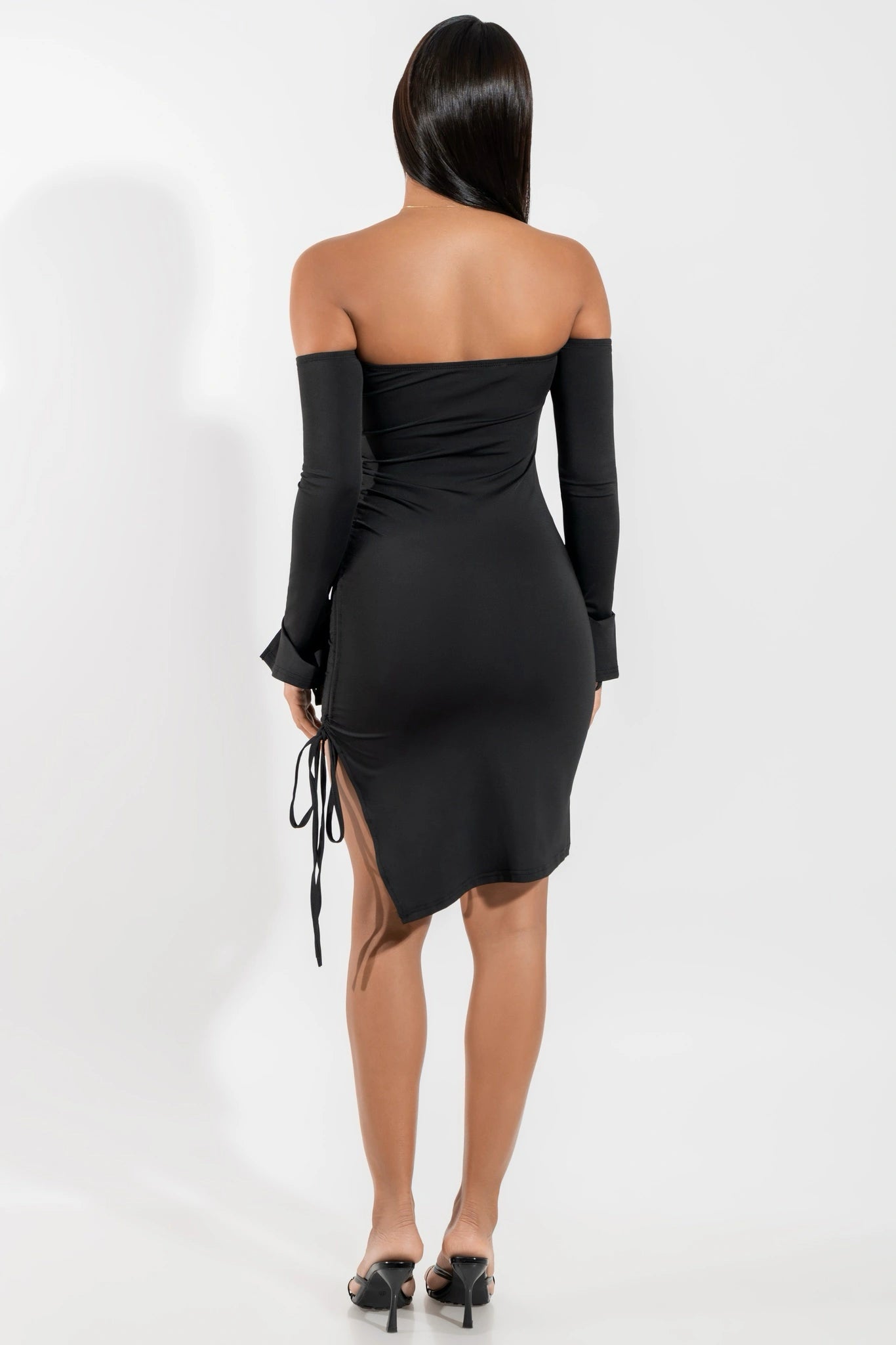 Vestido Mini Ajustado sin Hombros